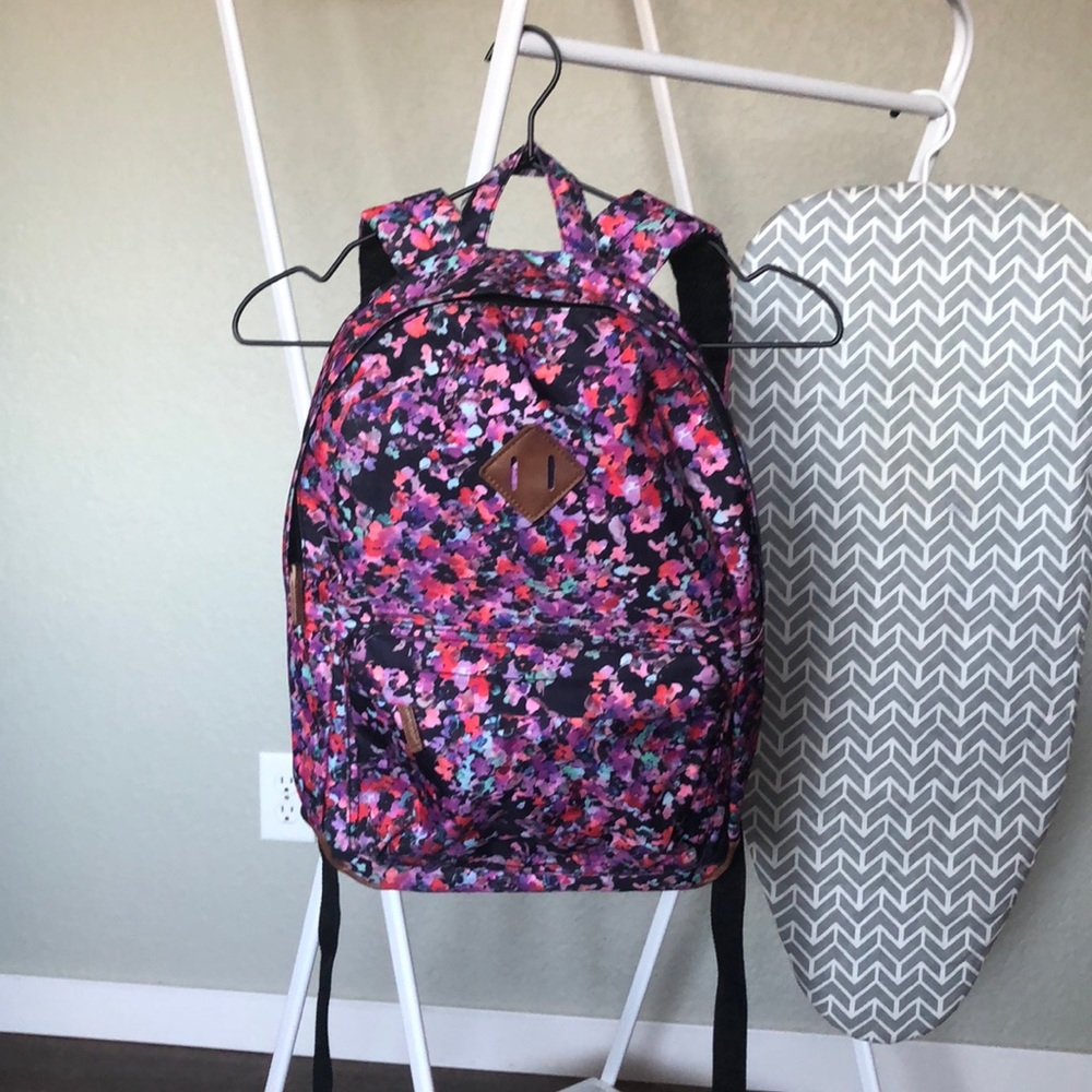 Floral BackPack 🌸
